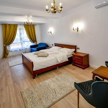ホテル Casa Mora デヴァ エクステリア 写真