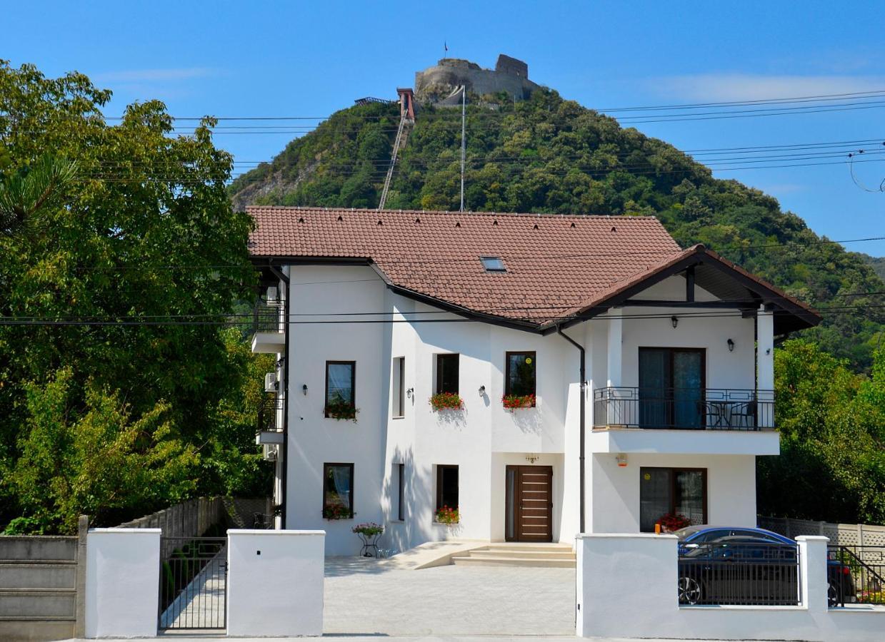 ホテル Casa Mora デヴァ エクステリア 写真