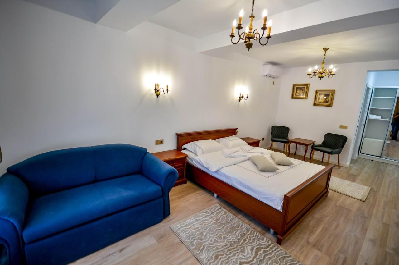 ホテル Casa Mora デヴァ エクステリア 写真